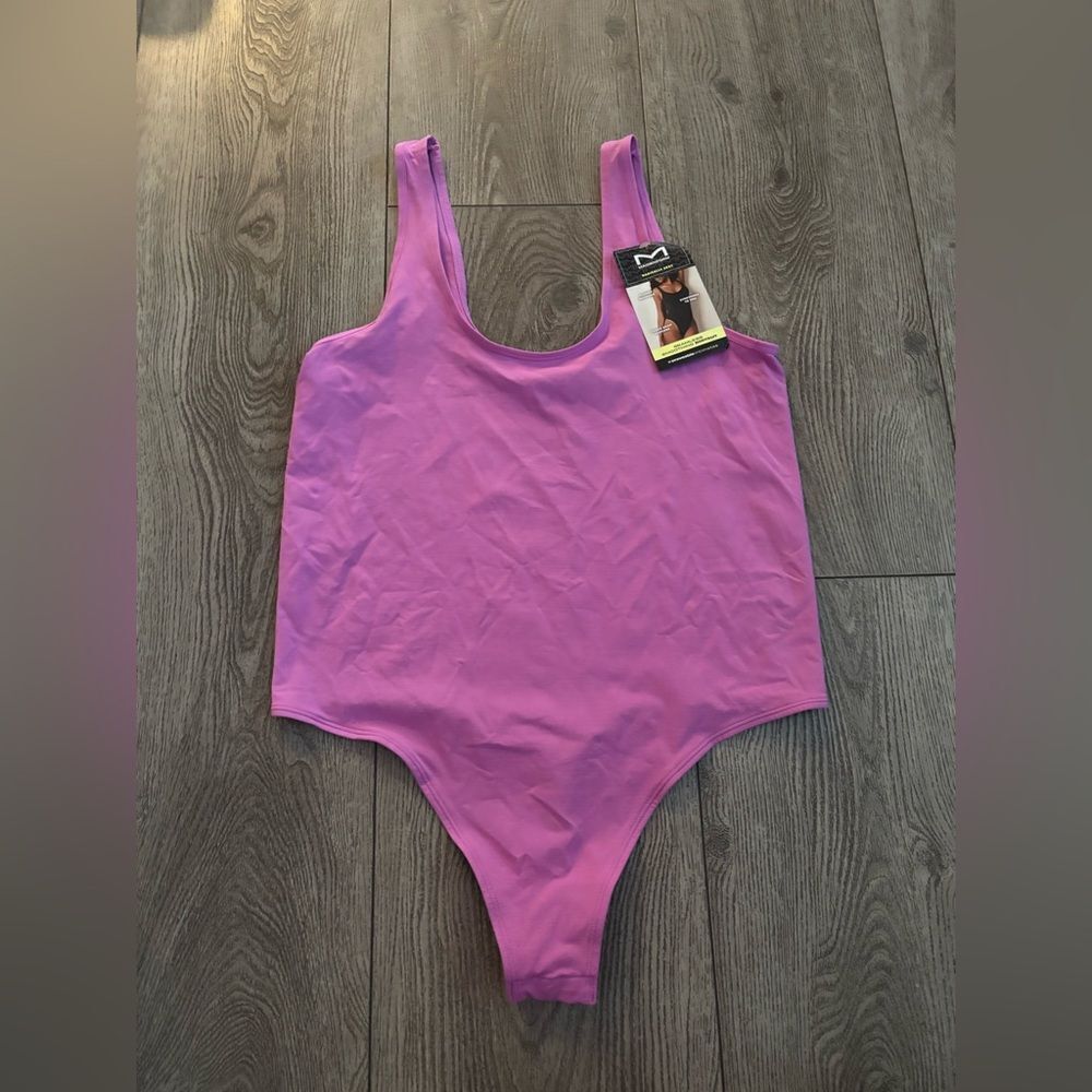 Maidenform woman’s  Bodysuit in Lavender